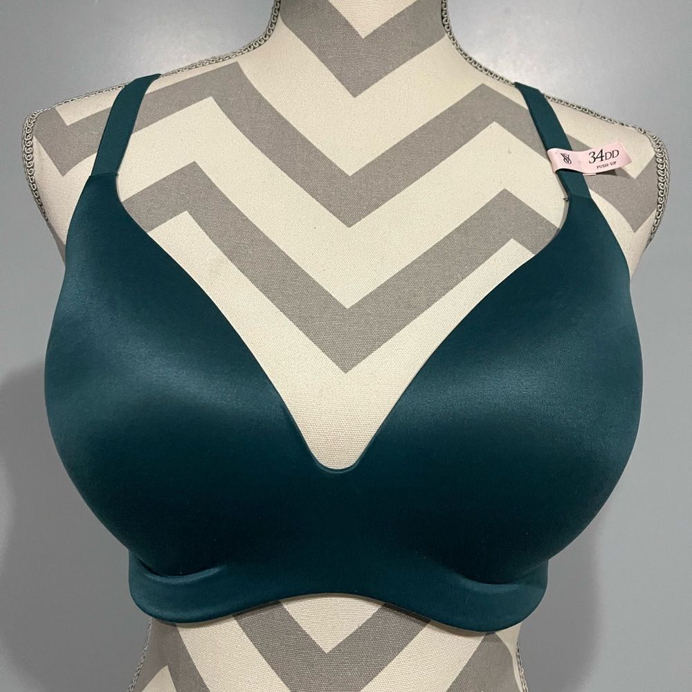 BRAND NEW! VS Push Up Bra 34DD